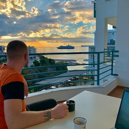 El Rio Apartments Sarandë 外观 照片