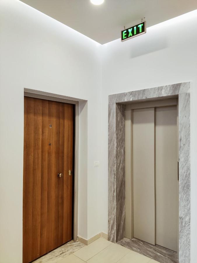 El Rio Apartments Sarandë 外观 照片