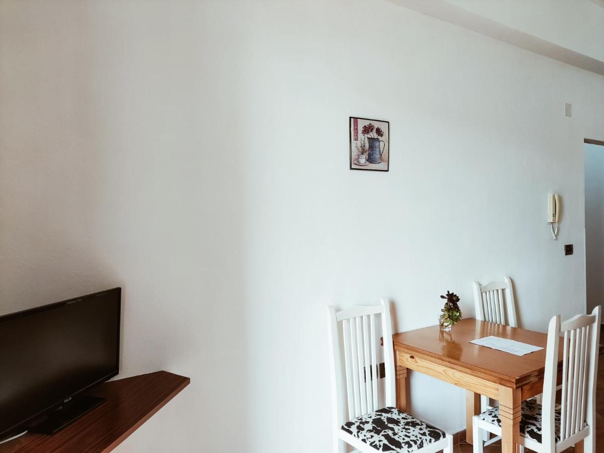 El Rio Apartments Sarandë 外观 照片