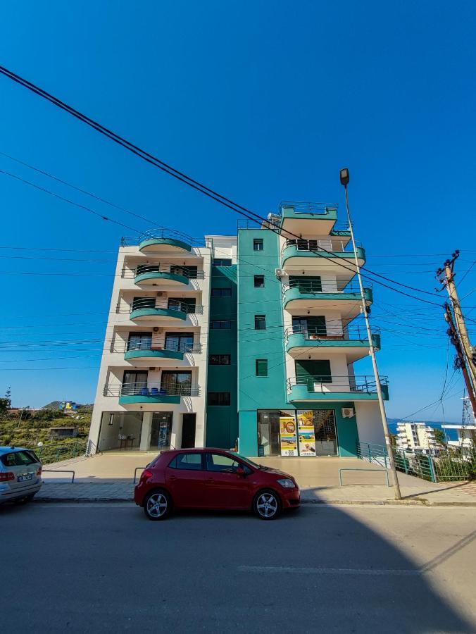 El Rio Apartments Sarandë 外观 照片