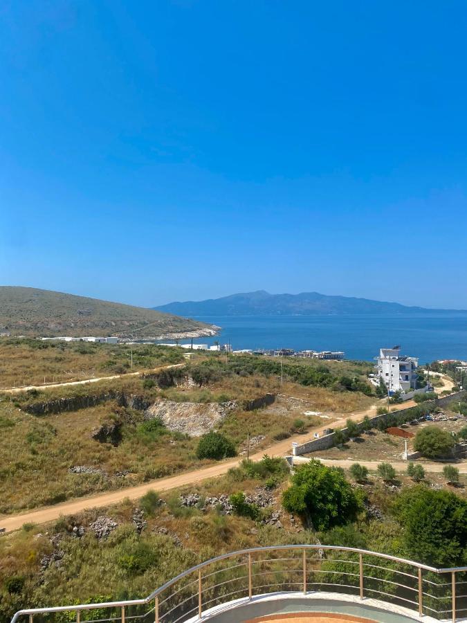 El Rio Apartments Sarandë 外观 照片