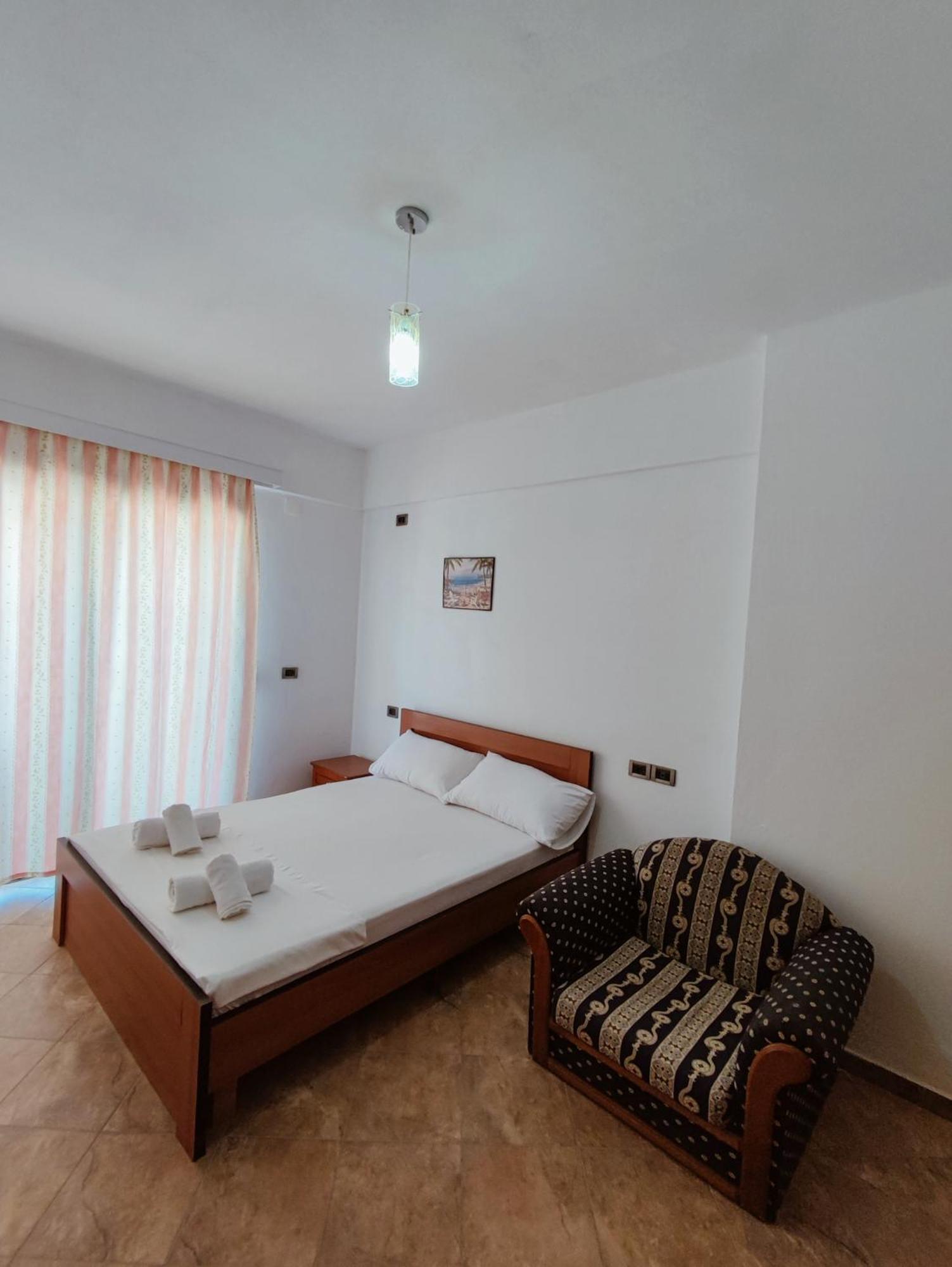 El Rio Apartments Sarandë 客房 照片