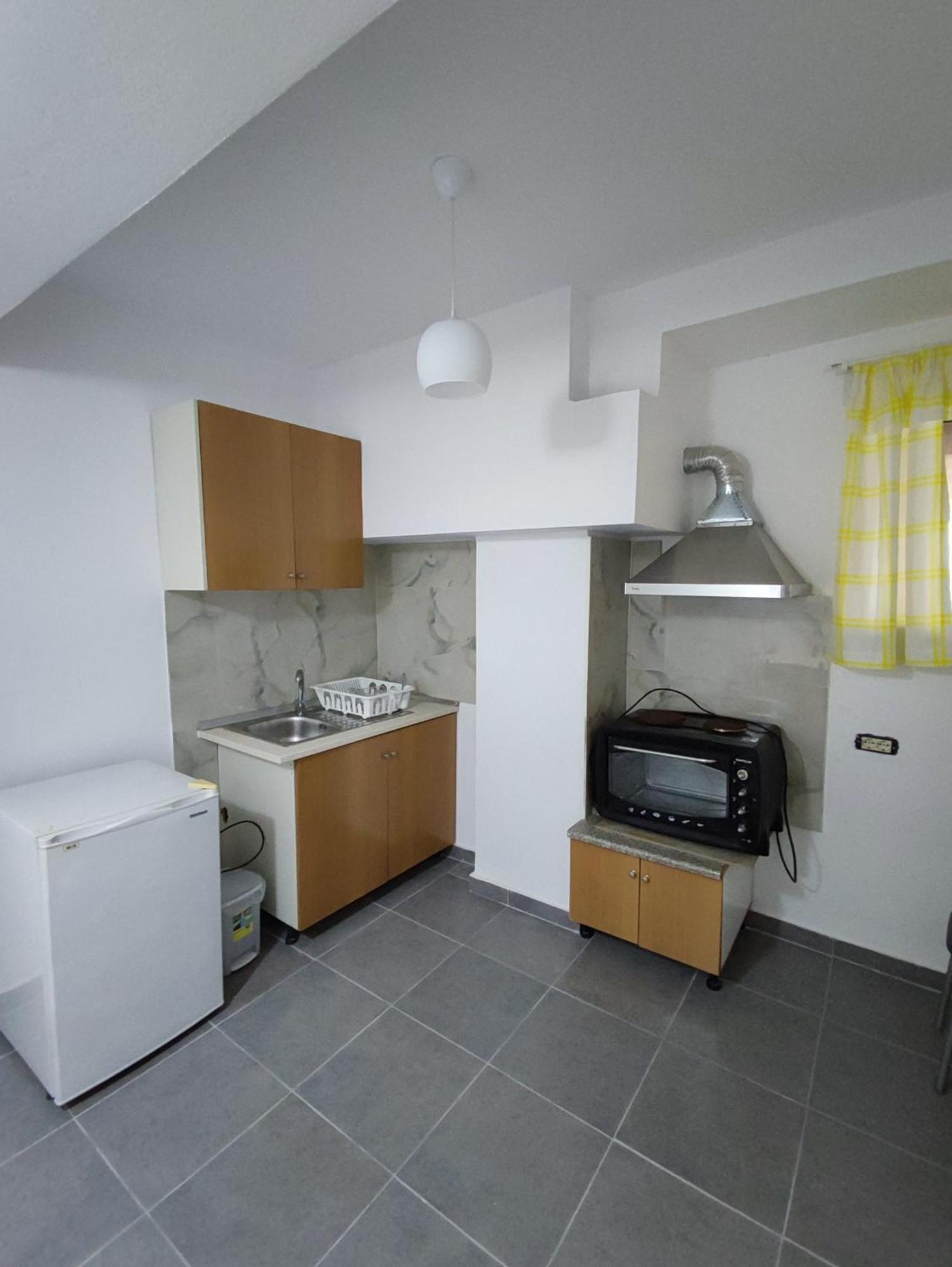 El Rio Apartments Sarandë 客房 照片